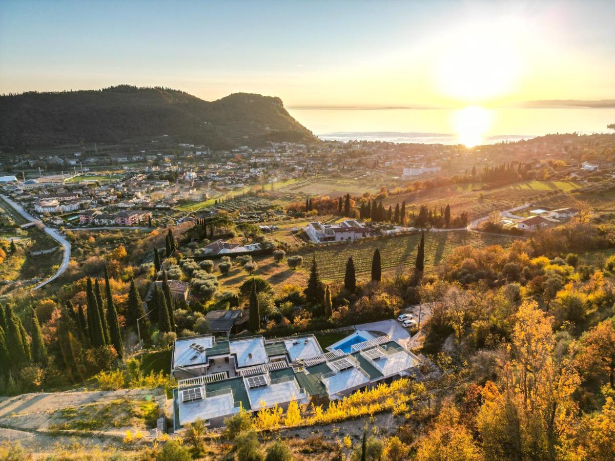 Sunset Lodge - Enjoy Holiday Garda  Dış mekan fotoğraf